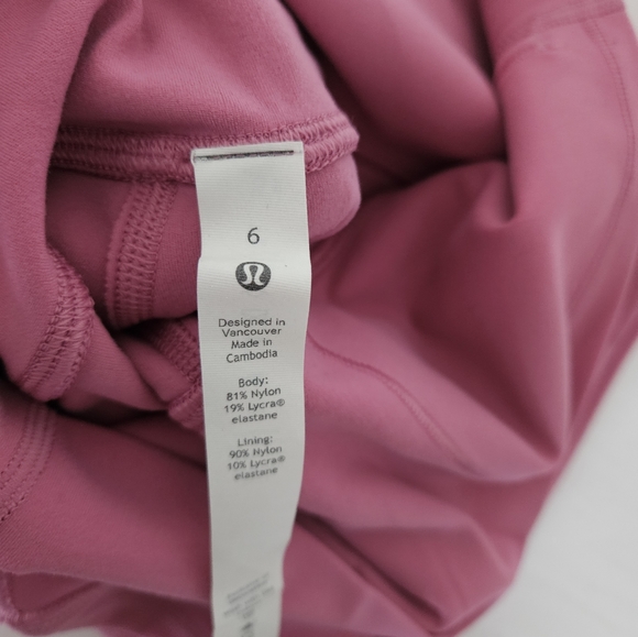 Lululemon pants - Picture 2 of 4